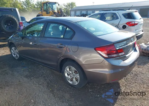 2015 Honda Civic Lx z USA, uszkodzony, nr VIN 19XFB2F59FE216397